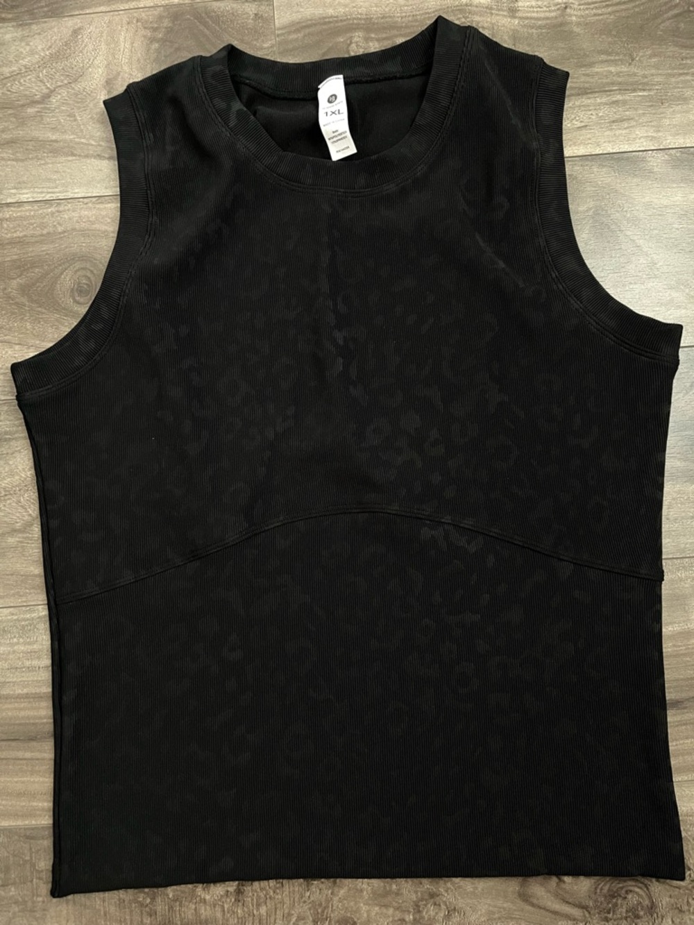 Sleeveless Black Leopard-Print Tank Top